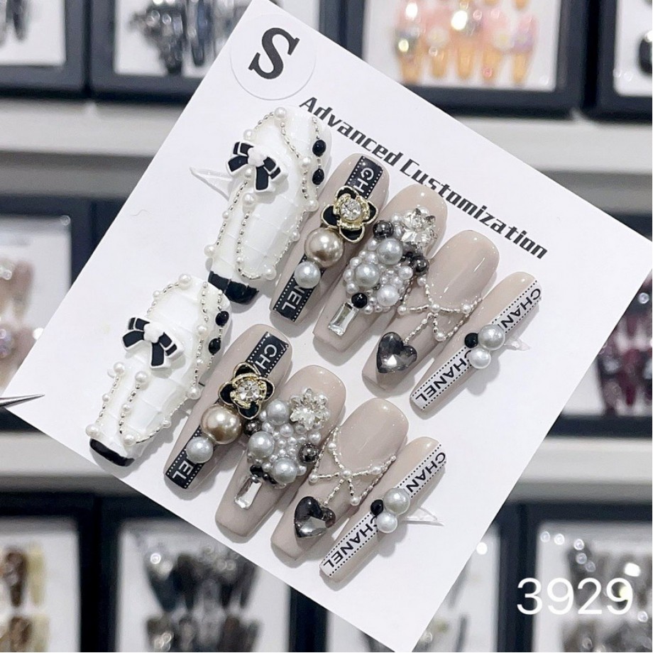 Uglam 10 packs of cat eye diamonds and unique beautiful manicure nail designs for charming ladies